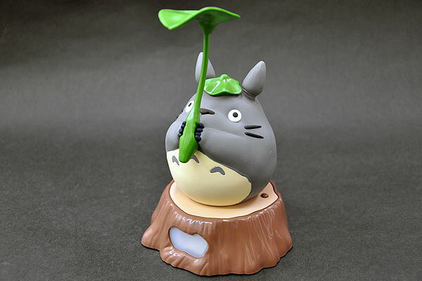 となりのトトロどんどこおどり（振動センサー内蔵)大トトロ