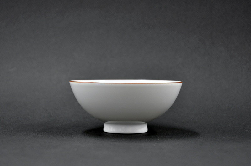 白山陶器ベーシック(BASIC WARE)飯碗(M) 白マット[4寸][姫茶碗][茶碗][ご飯茶碗][箱なし商品]/シンプル/お洒落/人気/プレゼント/贈り物/ギフト/誕生日/記念/御祝/お祝/バレンタイン/ホワイトデー/父の日/母の日/敬老の日/クリスマス/ラッピングOK（箱なし）