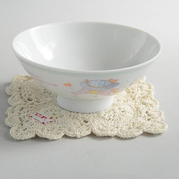 SPECIFICATION Size 約φ11×H5cm Material 陶磁器 Made in 国産 Function 電子レンジ・食洗機OK COMMENT 陶器は焼成中に収縮しますのでサイズ、重さには多少誤差があります。お色などは撮影時の光線の具合、モニターによっても見え方が異なります。撮影用の小物（敷物・カトラリー・植物など）は付属しません。在庫数はお問い合わせください