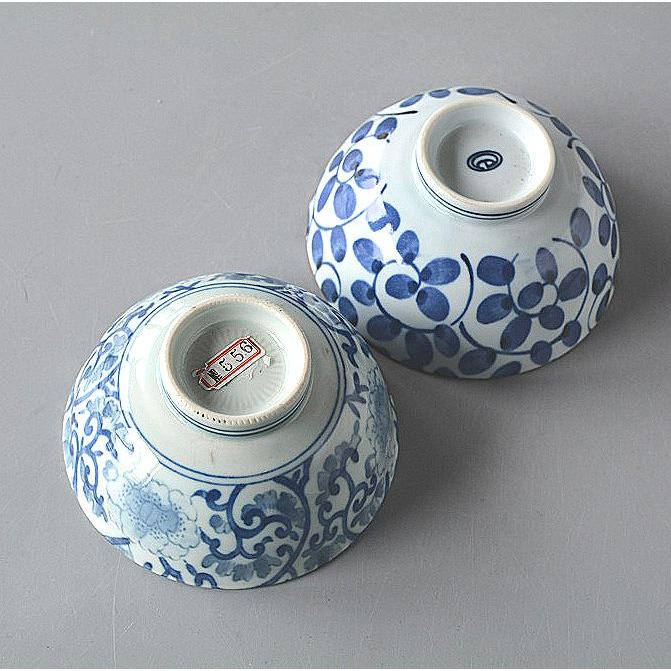 SPECIFICATION Size φ11.8×H5.5cmφ11.3×H5.3cm/b> Material 陶磁器 Made in 国産 Function 電子レンジ使用可・食洗機OK COMMENT 陶器は焼成中に収縮しますのでサイズ、重さには多少誤差があります。お色などは撮影時の光線の具合、モニターによっても見え方が異なります。撮影用の小物（敷物・カトラリー・植物など）は付属しません。1セット限り