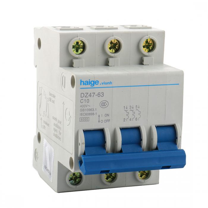 uxcell サーキットブレーカー 回路遮断器 AC 400V 10A DZ47-63 C10 3P