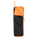 商品詳細 特徴 【属性1】サイズ - この折りたたみ傘収納バッグは、平らにすると約30cm/11.81"の長さ、10cm/3.94"の幅です。ほとんどの商業用傘に適用可能です。【属性2】素材 - 濡れた傘収納バッグの表面は防水効果のあるオックスフォードクロスで作られており、裏面はスーパーファインファイバーで、柔らかく高密度の水吸収性があり、埃を取り除くことができます。アイテムの拭き取りやクリーニングに適しています。【属性3】特徴 - 反転可能な傘カバーには使いやすいトートストラップが付属しており、持ち運ぶことも、肩掛けバッグやバックパック、スーツケースに掛けることもできます。また、防水ジッパーが付いており、濡れた傘をしっかりと封じ込め、滴が漏れ出すことはありません。【属性4】用途 - 傘の防水バッグは、レインの日に必須の傘収納アイテムで、男性や女性のオフィスワーカー、旅行者、または家庭での使用に適しています。バスやタクシーで濡れた傘を持ち運ぶことができ、自分や他の人を濡らす心配はありません。【属性5】注意 - 1パックには傘バッグ1個が含まれており、傘は含まれていません。【商品説明】濡れた傘収納バッグの表面は防水効果のあるオックスフォードクロスで作られており、裏面はスーパーファインファイバーで、柔らかく高密度の水吸収性があり、埃を取り除くことができます。アイテムの拭き取りやクリーニングに適しています。傘の防水バッグは、レインの日に必須の傘収納アイテムで、男性や女性のオフィスワーカー、旅行者、または家庭での使用に適しています。バスやタクシーで濡れた傘を持ち運ぶことができ、自分や他の人を濡らす心配はありません。反転可能な傘カバーには使いやすいトートストラップが付属しており、持ち運ぶことも、肩掛けバッグやバックパック、スーツケースに掛けることもできます。また、防水ジッパーが付いており、濡れた傘をしっかりと封じ込め、滴が漏れ出すことはありません。注意：1パックには傘バッグ1個が含まれており、傘は含まれていません。 注意書き 【注意事項】 ・当店でご購入された商品は、原則として、「個人輸入」としての取り扱いになり、すべて中国の広東省からお客様のもとへ直送されます。 ・ご注文後、1〜3営業日以内に配送手続きをいたします。配送作業完了後、遅くとも1ヶ月程度でのお届けとなります。 ・個人輸入される商品は、すべてご注文者自身の「個人使用・個人消費」が前提となりますので、ご注文された商品を第三者へ譲渡・転売することは法律で禁止されております。 ・関税・消費税が課税される場合があります。 詳細はこちらご確認下さい。 ＊色がある場合、モニターの発色の具合によって実際のものと色が異なる場合がある。
