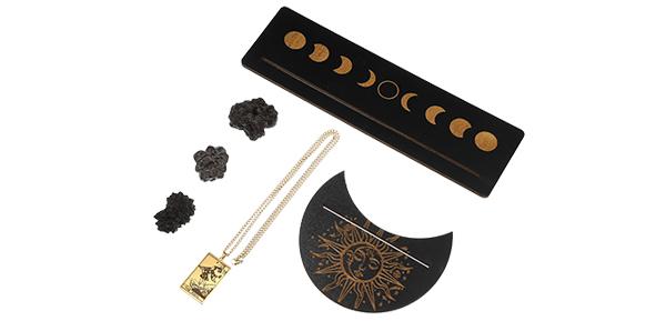 VOCOSTE 人工天然水晶石キット ネックレス ペンデュラムボード ローストーン 瞑想 ヨガ ホームオフィスの装飾用 ブラック