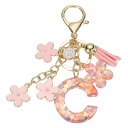 uxcell イニシャルレターキーチェーン かわいいタッセル桜キーチェーンアルファベットCレター装飾と花ペンダント女性用ガールズキーパースハンドバッグバックパック(ピンク 1個入り)