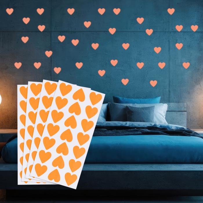 PATIKIL 光る暗闇 ハートステッカー84枚 粘着性 光るハートステッカー 光る暗闇 壁シール ルミナスデコレーション 部屋 天 井装飾 パーティー 誕生日 オレンジ