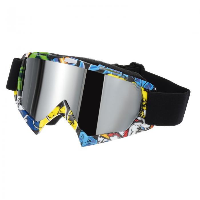 商品詳細 特徴 【属性1】カラー：イエローブルー緑シルバーレンズ；素材：TPU、強化PC；全体サイズ：17.5 x 10 cm / 6.8 x 4"（縦×横）；パッケージリスト：1個 x ライディングゴーグル【属性2】利点：オートバイゴーグルは、強化PCレンズを使用しており、耐傷性と耐衝撃性があります。ゴーグルレンズは透明でクリアであり、ワイドフレームデザインは広い視野を提供します。TPUフレームは、サイクリングゴーグルが優れたタフネスと弾力性を持つようにし、曲げられ、耐摩耗性があり、軽量で頭を負担しません。フレームの周囲に柔らかいスポンジが詰まっており、着用が快適で、熱を放散し、曇りを防ぎます。【属性3】取扱説明：ATVダートバイクオートバイゴーグルは、調整可能な防滑ベルトを着用し、簡単に調整でき、滑りません。これらのゴーグルは、さまざまなヘルメットと使用でき、安全を確保します。【属性4】アプリケーション：ライディングゴーグルは優れた保護用具であり、オートバイ、モトクロス、ATVゴーグルマウンテンバイク、レーシングバイク、パワースポーツ、MXゴーグルなどのゴーグルとして使用できます。【属性5】注意：必要に応じてストラップサイズを調整してください。【商品説明】スキーゴーグルは、顔に密着し、目の周りを風から遮断し、目を水やほこりから守ります。オートバイ、モトクロス、マウンテンバイク、スキー、アウトドアスポーツ、スカイダイビングなどのゴーグルとして使用できます。仕様カラー：イエローブルー緑シルバーレンズ素材：TPU、強化PC全体サイズ：17.5 x 10 cm / 6.8 x 4"（縦×横）パッケージリスト：1個 x ライディングゴーグル利点オートバイゴーグルは、強化PCレンズを使用しており、耐傷性と耐衝撃性があります。ゴーグルレンズは透明でクリアであり、ワイドフレームデザインは広い視野を提供します。TPUフレームは、サイクリングゴーグルが優れたタフネスと弾力性を持つようにし、曲げられ、耐摩耗性があり、軽量で頭を負担しません。フレームの周囲に柔らかいスポンジが詰まっており、着用が快適で、熱を放散し、曇りを防ぎます。取扱説明ATVダートバイクオートバイゴーグルは、調整可能な防滑ベルトを着用し、簡単に調整でき、滑りません。これらのゴーグルは、さまざまなヘルメットと使用でき、安全を確保します。注意：必要に応じてストラップサイズを調整してください。 注意書き 【注意事項】 ・当店でご購入された商品は、原則として、「個人輸入」としての取り扱いになり、すべて中国の広東省からお客様のもとへ直送されます。 ・ご注文後、1〜3営業日以内に配送手続きをいたします。配送作業完了後、遅くとも1ヶ月程度でのお届けとなります。 ・個人輸入される商品は、すべてご注文者自身の「個人使用・個人消費」が前提となりますので、ご注文された商品を第三者へ譲渡・転売することは法律で禁止されております。 ・関税・消費税が課税される場合があります。 詳細はこちらご確認下さい。 ＊色がある場合、モニターの発色の具合によって実際のものと色が異なる場合がある。