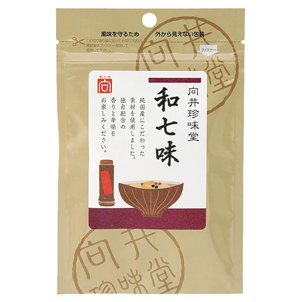 国内産原料7種類の香辛料を程よく調合し、辛味をおさえた風味ある手作りの七味です。【M】 原材料： 金胡麻、唐辛子、山椒、チンピ、すじ青のり、黒胡麻、生姜 賞味期限： 1年 商品タグ：七味唐辛子 スパイス &gt;&gt;ムソーの香辛料の商品一覧オーガニックとマクロビオティックをもっと食卓へ。ムソー約1,000アイテム ムソーの自然食品につきましては、出来るだけ新鮮なものをお届けするために、ご注文後に取り寄せを致します。そのため「速攻発送サービスの枠外」とさせていただきますこと、ご了承くださいませ。