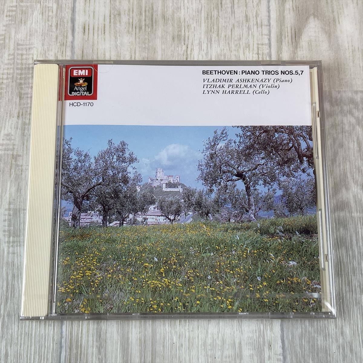 【セル版中古品】店舗と併用販売となる為、品切れのときもございます。その場合は申し訳ございませんが、ご注文をキャンセルさせていただきます。 ★ご購入を検討されるお客様は以下についてご理解の上、 商品購入の手続きをお願い申し上げます。 ★画像はイメージです。実際の商品とはデザインが異なる場合がございます。 ★特典、帯などの付属品が欠品している場合がございます。付属品等の有無についてはお問い合わせください。 　画像に帯があったとしても付属しない場合があるので、帯が必要な方は必ずご購入前に確認をお願いします。 ★映像不良等でない限り、発送後の返品・キャンセルは受け付けかねますのでご了承ください。 ★配送に関しましては、クッション封筒に梱包し、ゆうパケットにて発送致します。