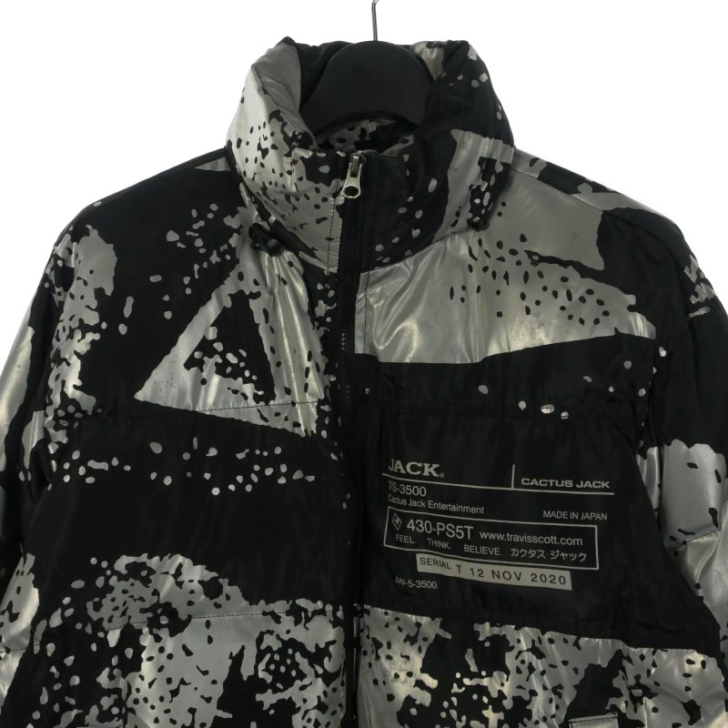 【中古】トラヴィススコット カクタスジャック Travis Scott Cactus Jack 20AW System Reflective Down Puffer システム リフレクティブ ダウン パファー 中綿ジャケット ブルゾン 総柄 S ブラック グレー メンズ 【ベクトル 古着】 241031