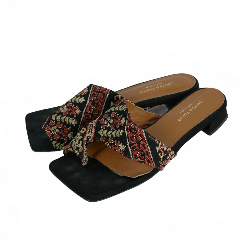 【中古】ユナイテッドトウキョウ UNITED TOKYO × ルリエ エイトワン Relier 81 OBIスクエア アシメ サンダル 1 黒 ブラック レディース 【ベクトル 古着】 251014