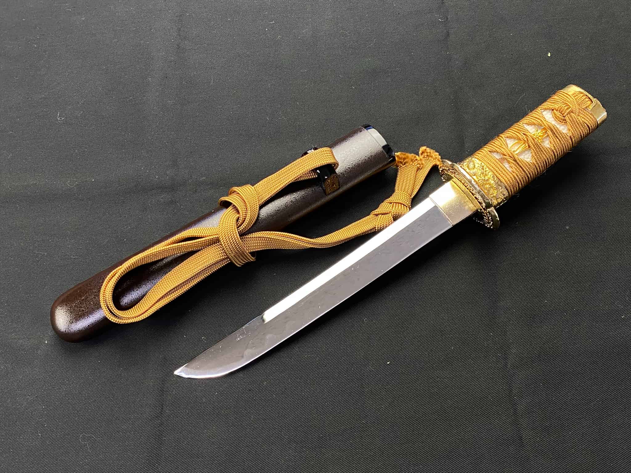 V.ROAD　模造刀　短刀・御守刀　茶石目6寸　　刀袋　房　付き 2