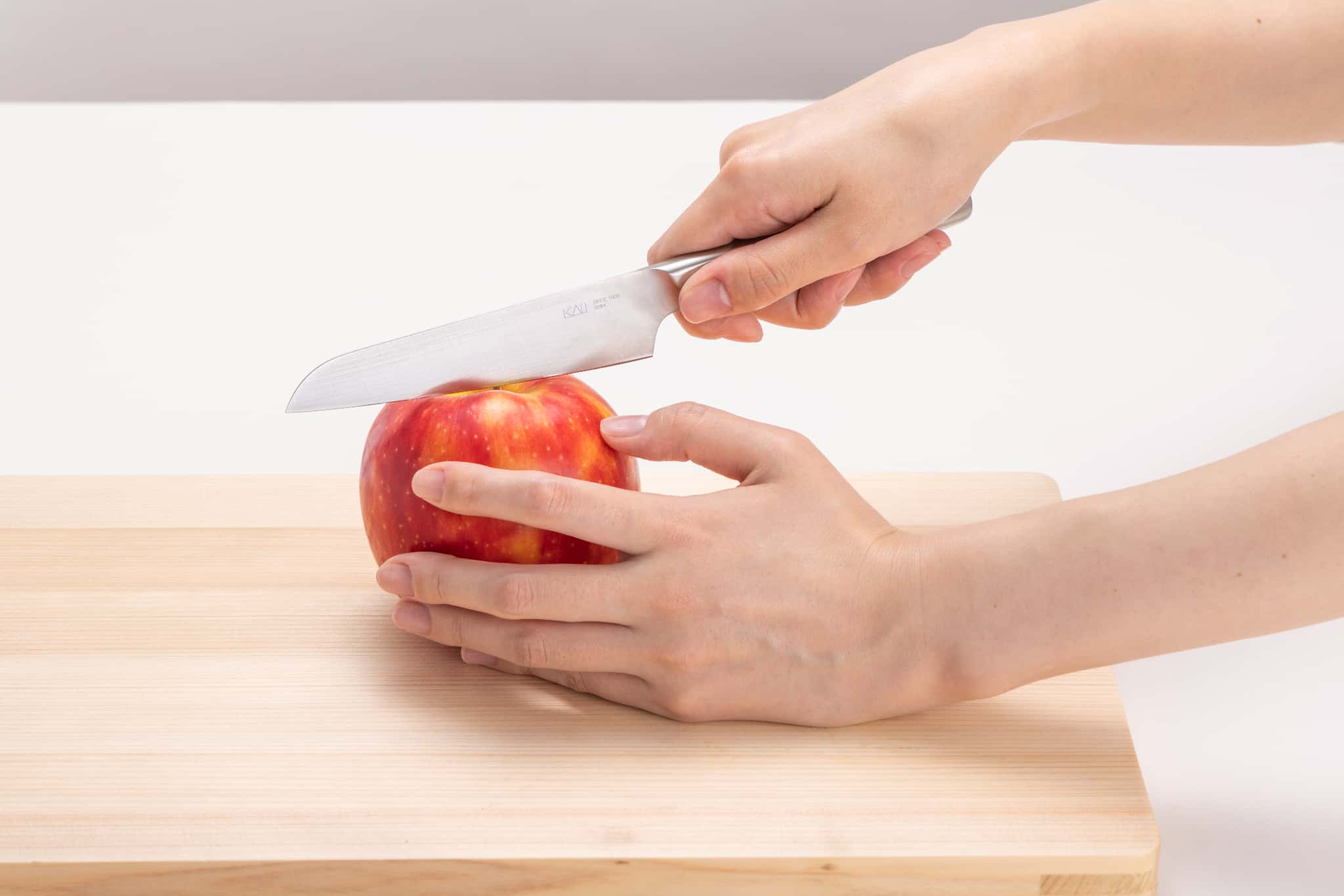 関孫六　貝印オールステンレスコンパクトナイフ (サヤ付き)　DH3355　　　メール便にてお届け手配