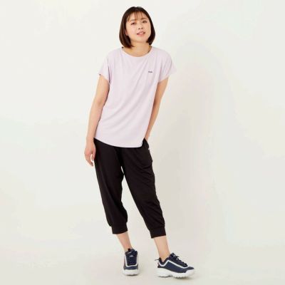 フィラ FILA 無地Tシャツ+カプリパンツ レディース 女性 トップス 半袖 Tシャツ パンツ セットアップ セットアイテム 上下セット スポーツウェア ヨガ ホットヨガ ジム ストレッチ ピラティス フィットネス ランニング 秋冬 ブラック/ラベンダー/ネイビー M/L/LL 341-231