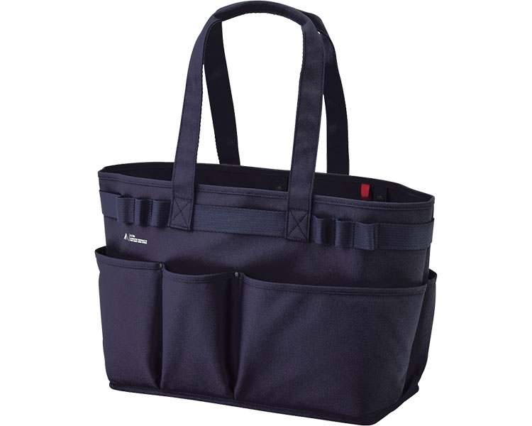 ●サイズ／幅37×奥行16×高さ28cm ●重さ／590g ●材質／本体：ポリエステル ●耐荷重／約50kg（メインハンドル部） ●生産国／カンボジア ●ケース入数/10・軽いのにしっかり自立する、大容量で便利なツールバッグ。 ・しっかり自立する丈夫でコシの強い生地。 ・両面にはツールを出し入れしやすいアウターポケットがついており、ポケットの内側は収容物にやさしい起毛生地。 ・収容物を隠せるフラップ付き。 ・底面はサッと拭けるコーティング生地。 ・側面に引き出しハンドル付き。ペンやケーブルを差すこともできます。 ・摩耗、引き裂き、擦り切れに強く、日常生活における使用に対して優れた耐久性と持続性を備えたCORDURA（コーデュラ）ファブリックを使用しています。●サイズ／幅37×奥行16×高さ28cm ●重さ／590g ●材質／本体：ポリエステル ●耐荷重／約50kg（メインハンドル部） ●生産国／カンボジア ●ケース入数/10・軽いのにしっかり自立する、大容量で便利なツールバッグ。 ・しっかり自立する丈夫でコシの強い生地。 ・両面にはツールを出し入れしやすいアウターポケットがついており、ポケットの内側は収容物にやさしい起毛生地。 ・収容物を隠せるフラップ付き。 ・底面はサッと拭けるコーティング生地。 ・側面に引き出しハンドル付き。ペンやケーブルを差すこともできます。 ・摩耗、引き裂き、擦り切れに強く、日常生活における使用に対して優れた耐久性と持続性を備えたCORDURA（コーデュラ）ファブリックを使用しています。
