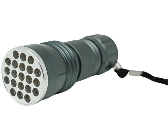 被照射体へのUV反応をはっきり確認できます。 UV硬化型樹脂・ジェルネイルの硬化、偽札・偽IDの真贋判定、鉱物・宝石の鑑+O45定、蓄光素材・蛍光剤のチェック、油漏れテスト、金属疲労の非破壊検査、ペットのおしっこ・汚れチェック等々…これ一本...