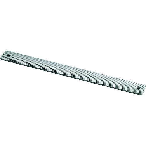 特長:●打ち込みタイプの目立てとは異なり、切削加工によって、刃を形成したヤスリです。●ヤスリ面の刃が洗濯板のように曲線となっており、銅、アルミなどの目詰まりしやすい材質に対しての使用に適しています。●ホルダー(HO350M)に装着して使用し...