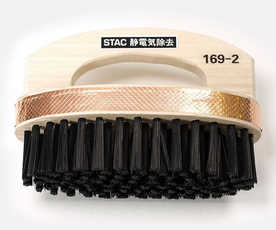 基板製造の際のハンダボールおよび異物除去など、また仕上用ブラシとして有効です。 コシの強いタイプのブラシです。 アース機能付 タイプ：柄付きコバン型 全長×毛丈×毛幅（mm）：120×25×115×55 毛材質：ストロングカーボン繊維 柄材質：木、銅製テープ 線径：0.3mm 抵抗値：102(Ω/cm)基板製造の際のハンダボールおよび異物除去など、また仕上用ブラシとして有効です。 コシの強いタイプのブラシです。 アース機能付 タイプ：柄付きコバン型 全長×毛丈×毛幅（mm）：120×25×115×55 毛材質：ストロングカーボン繊維 柄材質：木、銅製テープ 線径：0.3mm 抵抗値：102(Ω/cm)