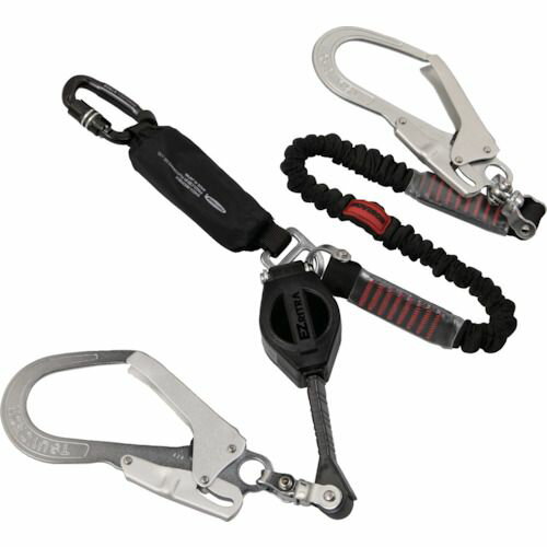 特長:●常時巻取タイプで軽量小型なEZリトラと伸縮自在なノビロンランヤードコンビタイプです。●万一の墜落時にもロック機構と常時巻取力により最短の落下距離で停止します。●小型巻取式ランヤードEZリトラです。●ショックアブソーバーを小型軽量化。(約30％小型化、約40％軽量化)●ツインランヤードタイプです。●ランヤード長さ：(EZリトラ)1650mm(ノビロン)収縮時1150〜1250mm伸長時1650mm●その他シングル、ツインタイプあり 仕様:●最大使用可能質量(kg)：130●幅(mm)：18●長さ(mm)：1650●フック口開き(mm)人体側：9●フック口開き(mm)構造物側：50●色：黒●タイプ：ノビロンコンビ●ランヤード寸法幅(mm)：18●ランヤード寸法長さ(mm)：1650●最大使用可能質量：装備重量含め130kgまで 仕様2:●厚生労働省「墜落制止用器具の規格」適合品●ランヤード種別：タイプ1●ランヤード(巻取式)：幅18mm×長さ1650mm●ランヤード(ノビロン)：幅32mm×長さ(収縮時1150〜1250mm)(伸長時1650mm)●フルハーネス、胴ベルト兼用型巻取ランヤード●使用可能質量：130kg対応型特長:●常時巻取タイプで軽量小型なEZリトラと伸縮自在なノビロンランヤードコンビタイプです。●万一の墜落時にもロック機構と常時巻取力により最短の落下距離で停止します。●小型巻取式ランヤードEZリトラです。●ショックアブソーバーを小型軽量化。(約30％小型化、約40％軽量化)●ツインランヤードタイプです。●ランヤード長さ：(EZリトラ)1650mm(ノビロン)収縮時1150〜1250mm伸長時1650mm●その他シングル、ツインタイプあり 仕様:●最大使用可能質量(kg)：130●幅(mm)：18●長さ(mm)：1650●フック口開き(mm)人体側：9●フック口開き(mm)構造物側：50●色：黒●タイプ：ノビロンコンビ●ランヤード寸法幅(mm)：18●ランヤード寸法長さ(mm)：1650●最大使用可能質量：装備重量含め130kgまで 仕様2:●厚生労働省「墜落制止用器具の規格」適合品●ランヤード種別：タイプ1●ランヤード(巻取式)：幅18mm×長さ1650mm●ランヤード(ノビロン)：幅32mm×長さ(収縮時1150〜1250mm)(伸長時1650mm)●フルハーネス、胴ベルト兼用型巻取ランヤード●使用可能質量：130kg対応型