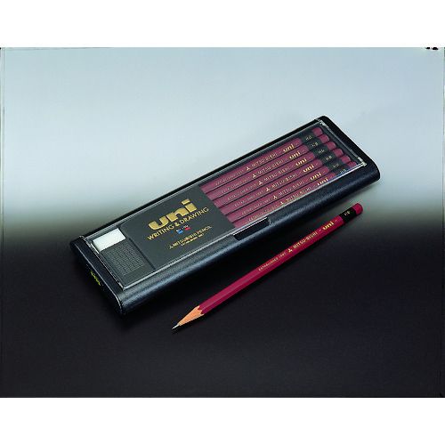 特長:●発売50年を超える、鉛筆の名作です。 用途:●発売50年を超える、鉛筆の名作。 仕様:●サイズ：たて75.0×よこ225.0×厚さ22.0mm 仕様2:●鉛筆硬度F 材質／仕上:●木特長:●発売50年を超える、鉛筆の名作です。 用途:●発売50年を超える、鉛筆の名作。 仕様:●サイズ：たて75.0×よこ225.0×厚さ22.0mm 仕様2:●鉛筆硬度F 材質／仕上:●木