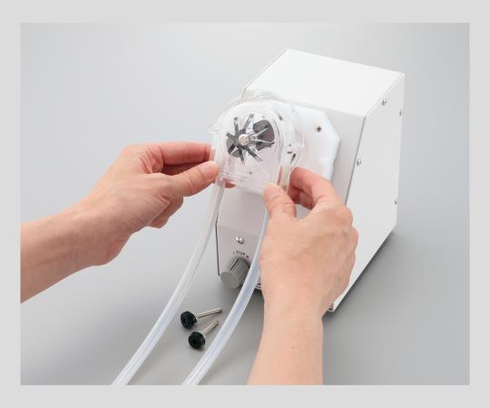福祉用具のバリューケアの【期間限定!対象商品P2〜20倍】 チュービングポンプ 5~1000mL/min TP-20SA 1台｜アングル3