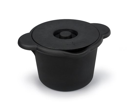 特徴 -196℃まで使用可能です。 使いやすい注ぎ口と持ちやすいハンドル付きです。 フタが付属しています。 バケツの底部はフタにはまるため、フタを使用しない時は下に敷いておくことが可能です。仕様 仕様：丸型（黒） 容量（L）：4 サイズ（mm）：Φ234×181 材質：PU（ポリウレタン） 使用温度範囲：-196〜+100℃特徴 -196℃まで使用可能です。 使いやすい注ぎ口と持ちやすいハンドル付きです。 フタが付属しています。 バケツの底部はフタにはまるため、フタを使用しない時は下に敷いておくことが可能です。仕様 仕様：丸型（黒） 容量（L）：4 サイズ（mm）：Φ234×181 材質：PU（ポリウレタン） 使用温度範囲：-196〜+100℃