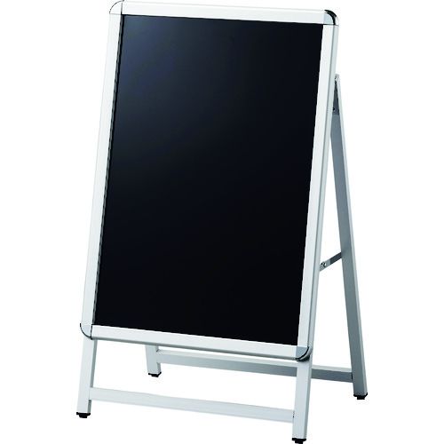 特長:●ボード部分はブラックボード用マーカーで書き消し自由、マグネットも使用できます。●ポスターパネルとしても利用できます。 用途:●会社・展示会・店頭での掲示・案内 仕様:●枠色：シルバー●外形寸法(mm)間口：557●外形寸法(mm)奥行：395●外形寸法(mm)高さ：920●板面外寸(mm)縦：760●板面外寸(mm)横：557●対応サイズ：B2●板面色：黒 仕様2:●マグネット対応●適合ボードサイズ：B2●完成品 材質／仕上:●本体:アルミ●透明シート:ポリカーボネート●面板:スチール 注意:●雨天でのご使用も可能ですが、完全防水ではありませんので、ご注意ください。特長:●ボード部分はブラックボード用マーカーで書き消し自由、マグネットも使用できます。●ポスターパネルとしても利用できます。 用途:●会社・展示会・店頭での掲示・案内 仕様:●枠色：シルバー●外形寸法(mm)間口：557●外形寸法(mm)奥行：395●外形寸法(mm)高さ：920●板面外寸(mm)縦：760●板面外寸(mm)横：557●対応サイズ：B2●板面色：黒 仕様2:●マグネット対応●適合ボードサイズ：B2●完成品 材質／仕上:●本体:アルミ●透明シート:ポリカーボネート●面板:スチール 注意:●雨天でのご使用も可能ですが、完全防水ではありませんので、ご注意ください。