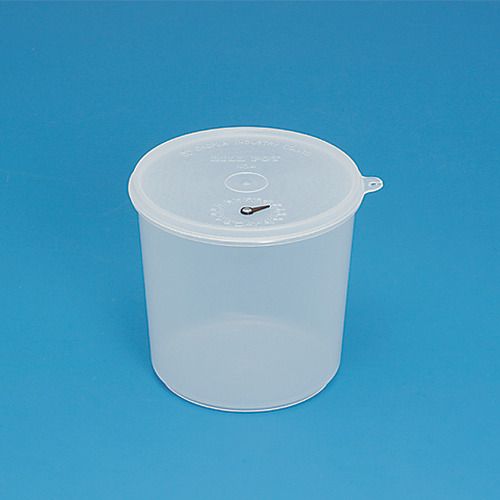 特長:●留具やパッキンを使わない簡易密閉容器です。●フタには便利な日付メモリー付です。●半透明なので中身が何か分かります。 仕様:●容量(L)：3.2●高さ(mm)：172●外径(mm)：183 仕様2:●耐熱温度(本体)：-20〜110℃、(フタ)：-20〜60℃ 材質／仕上:●本体:ポリプロピレン●フタ:ポリエチレン特長:●留具やパッキンを使わない簡易密閉容器です。●フタには便利な日付メモリー付です。●半透明なので中身が何か分かります。 仕様:●容量(L)：3.2●高さ(mm)：172●外径(mm)：183 仕様2:●耐熱温度(本体)：-20〜110℃、(フタ)：-20〜60℃ 材質／仕上:●本体:ポリプロピレン●フタ:ポリエチレン