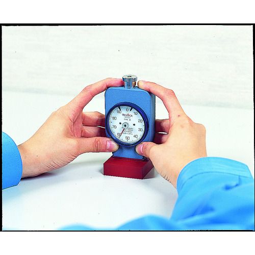 福祉用具のバリューケアの【期間限定!対象商品P2〜20倍】 TECLOCK　ゴム・プラスチック硬度計　1個 (GS719G)｜アングル3