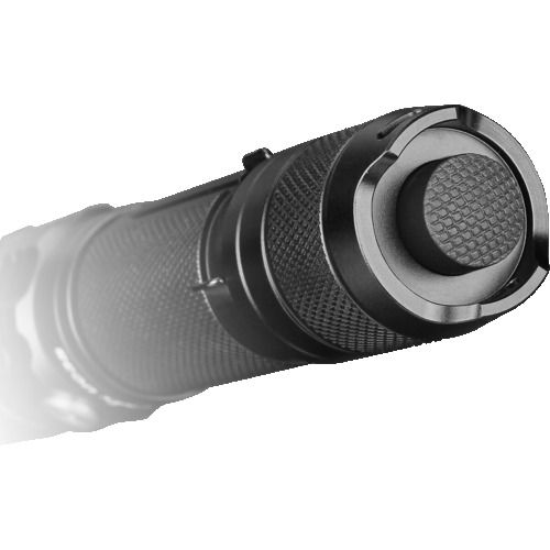 【期間限定!対象商品P2〜20倍】 FENIX　充電式LEDライト　UC35V2．0　1個 (UC35V2.0)