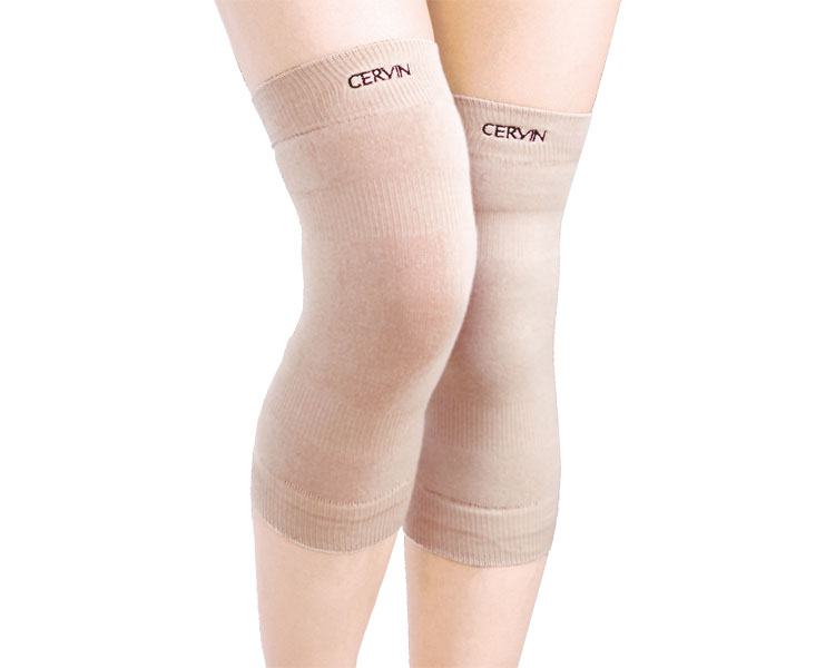 健康関連 サポーター ・18種類のアミノ酸を含む天然繊維・絹。保温性、吸湿性に優れた上品な仕上がり。・ひざの上部と下部はゴム編み。ほどよく締めてより快適。・ひざサポート機能設計。・絹特有の肌触りで肌をやさしくサポートします。 ●サイズ（足周...