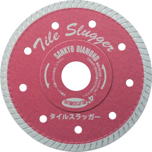 特長:●刃厚0.9mmで切り口が薄いため精度が良く仕上げることができます。●細粒ダイヤの採用により切り口がキレイです。●スタビライザー（振れ低減機構）により薄刃カッターで起こる切断時の基板振れを低減しました。 用途:●磁器タイル、陶器タイル、硬質タイルの切断に。 仕様:●外径(mm)：105●刃厚(mm)：0.9●穴径(mm)：20●チップ高さ(mm)：5●最高使用回転数(rpm)：14500●最高使用回転数(min［［の−1乗］］)：14500●付属リング穴径(mm)：15 仕様2:●乾式●使用工具：ディスクグラインダー 材質／仕上:●台金：工具鋼●チップ：ダイヤ砥粒他 セット内容／付属品:●リング（穴径15mm） 注意:●安全に使用いただくため、ケース記載事項、ご使用の電動工具説明書を読みその指示に必ず従ってください。特長:●刃厚0.9mmで切り口が薄いため精度が良く仕上げることができます。●細粒ダイヤの採用により切り口がキレイです。●スタビライザー（振れ低減機構）により薄刃カッターで起こる切断時の基板振れを低減しました。 用途:●磁器タイル、陶器タイル、硬質タイルの切断に。 仕様:●外径(mm)：105●刃厚(mm)：0.9●穴径(mm)：20●チップ高さ(mm)：5●最高使用回転数(rpm)：14500●最高使用回転数(min［［の−1乗］］)：14500●付属リング穴径(mm)：15 仕様2:●乾式●使用工具：ディスクグラインダー 材質／仕上:●台金：工具鋼●チップ：ダイヤ砥粒他 セット内容／付属品:●リング（穴径15mm） 注意:●安全に使用いただくため、ケース記載事項、ご使用の電動工具説明書を読みその指示に必ず従ってください。