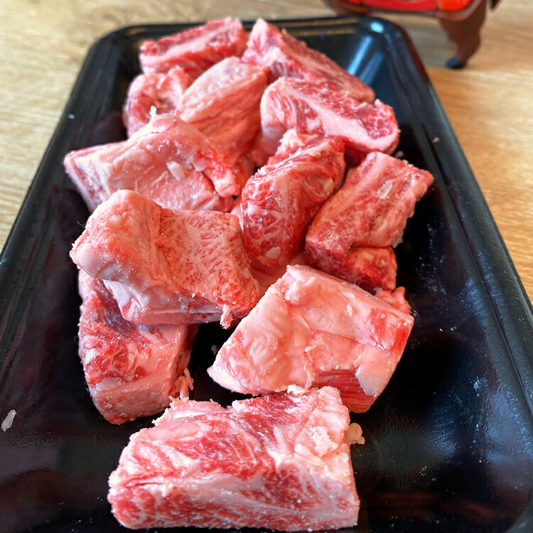 焼肉用 カルビ 切り落とし 200g 牛肉 鹿児島県産黒毛和牛雌 BBQ用 【牝牛】 ギフト...