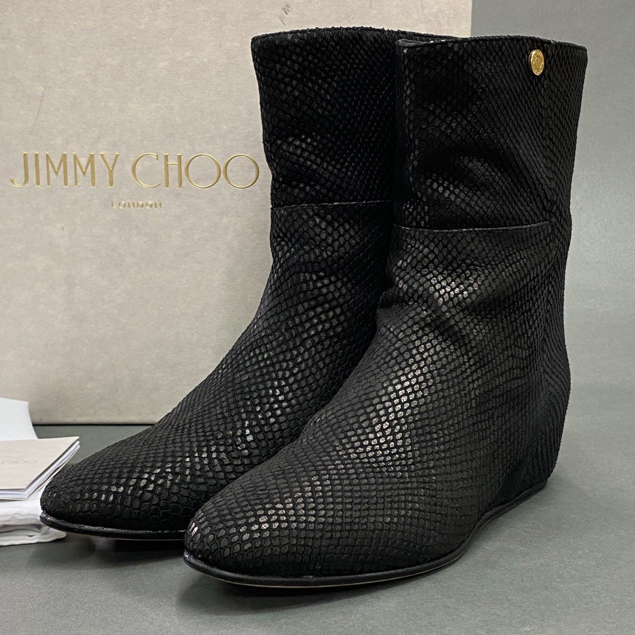 楽天市場】ジミーチュウ jimmy choo ブーツ 35 1/2 レザー 黒 楽天市場】ジミーチュウ jimmy choo ブーツ 35 1/2 レザー 黒