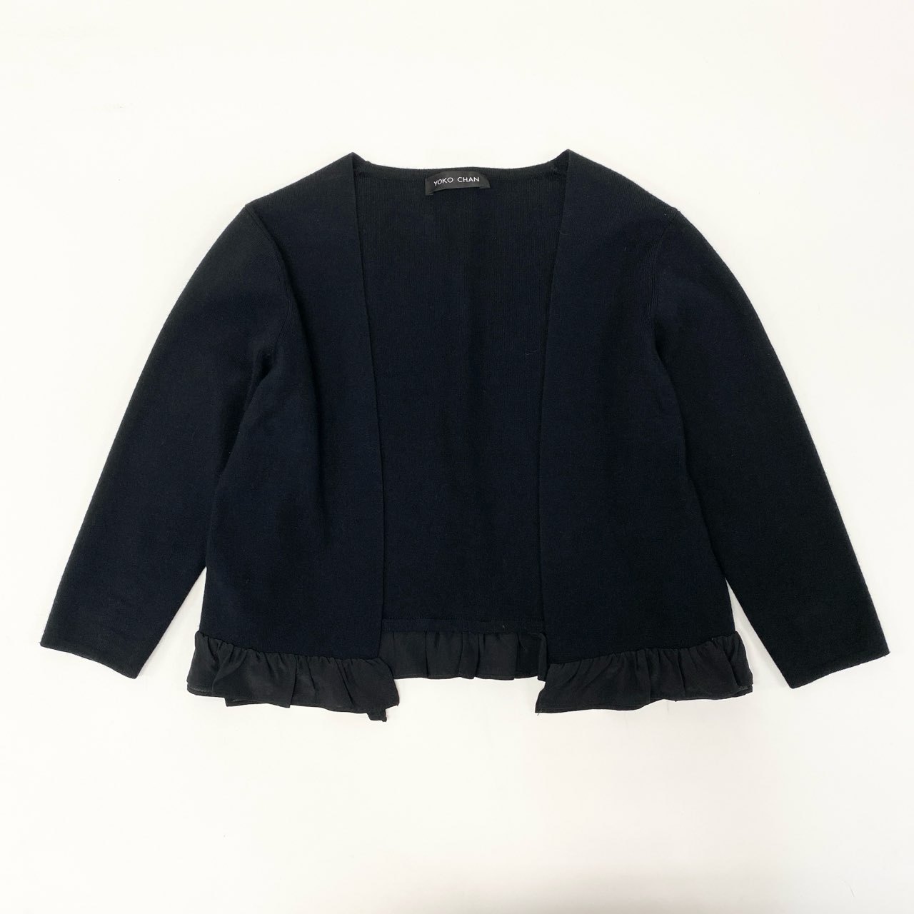 【美品】近年モデル　ヨーコチャン　パールボタン　カーディガン　黒 YOKO CHAN（カーディガン）のフリマアイテム一覧