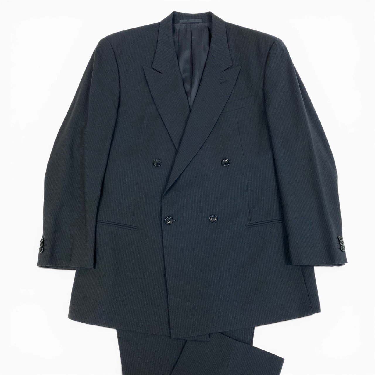 ARMANI COLLEZIONI アルマーニコレツィオーネ セットアップスーツ ダブルブレスト ストライプ柄 イタリア製 ビジネス フォーマル メンズ 紳士服 56 ブラック ウール100％o07t 中古