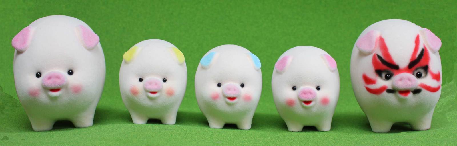 超歓迎 フワフワした毛がたまらなく気持ちいい 他ではない感触 かわいいブタの貯金箱 子ブタ ピンク 動物置物 インテリア アニマルグッズ 動物グッズ 雑貨 可愛い かわいい ギフト プレゼント 新生活 お祝い コインバンク おしゃれ 友達プレゼント おもしろ 誕生日