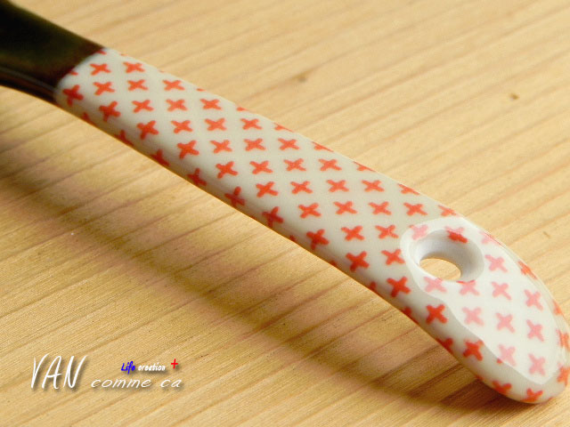 レトロモダンカトラリーかすり(赤) 磁器製レン...の紹介画像2