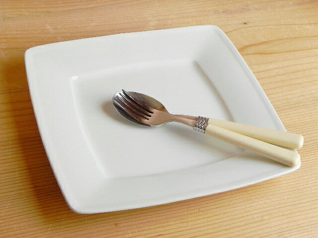 Square Plates - Giga　White　24cm　スクエアプレートカフェ食器/業務用/プロ仕様/レストラン仕様