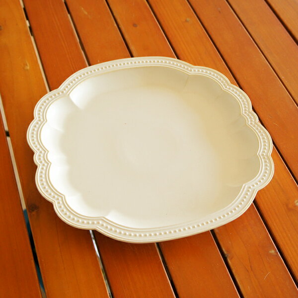 クラシックカフェ 　プレートL 　バニラ　/TOJIKI TONYA