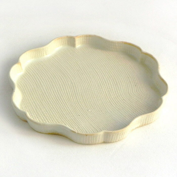 和三盆　大皿：白菓子皿/TOJIKI TONYA/