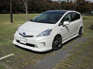 40系プリウスα前期フロントスポイラーH-STYLE製　TOYOTA エアロパーツPRIUS　DAA-ZVW40/41