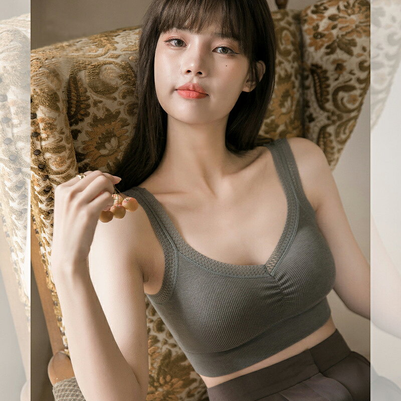 スポーツブラ ノンワイヤー 揺れない ホールド ヨガ ナイトブラ レディース 脇高 脇肉 大きいサイズ 育乳 昼夜兼用 ランニング ブラジャー ブラトップ 小胸 産後 ジム トレーニング フィット スポブラ ヨガブラ スポーツ エクササイズ 下着 ブラ カップ付き パッド 快適 (2)