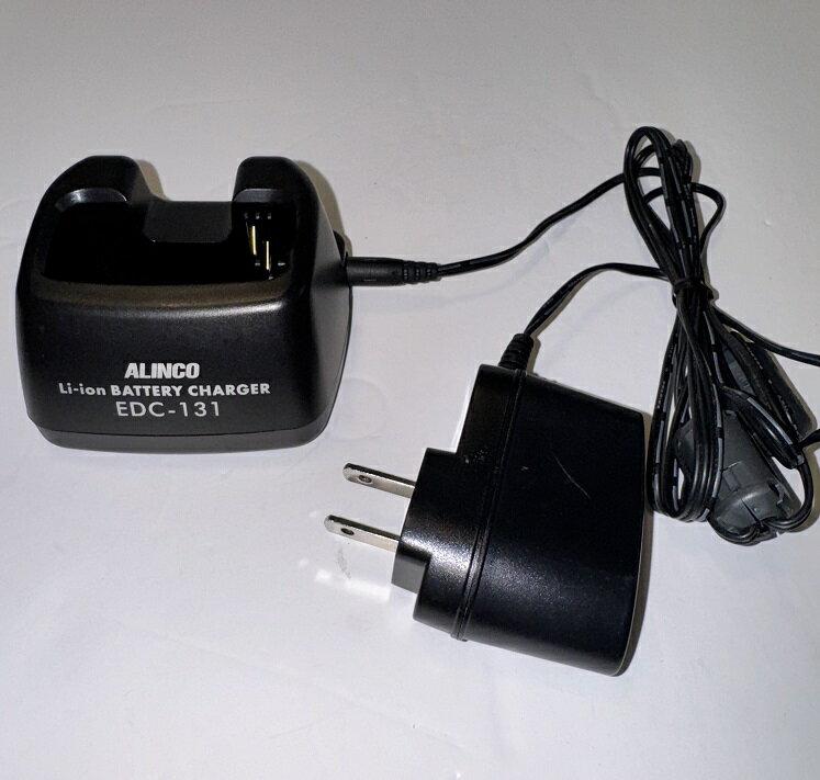 【中古品】トランシーバー DJ-P24用 充電スタンド EDC-131+ACアダプター EDC-122[...