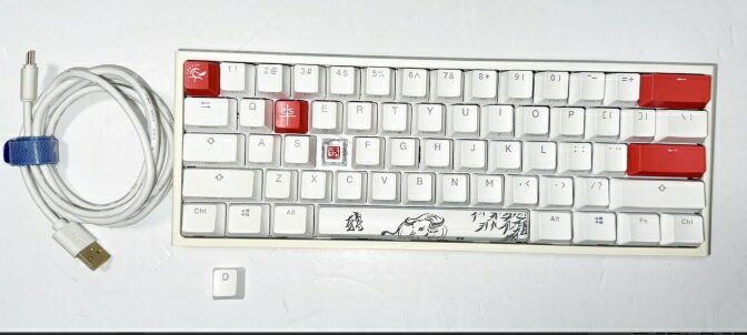 【HY】【中古】ゲーミングキーボード Ducky One 2 Mini BOX赤軸 ホワイト[送料無料(一部地域を除く)]