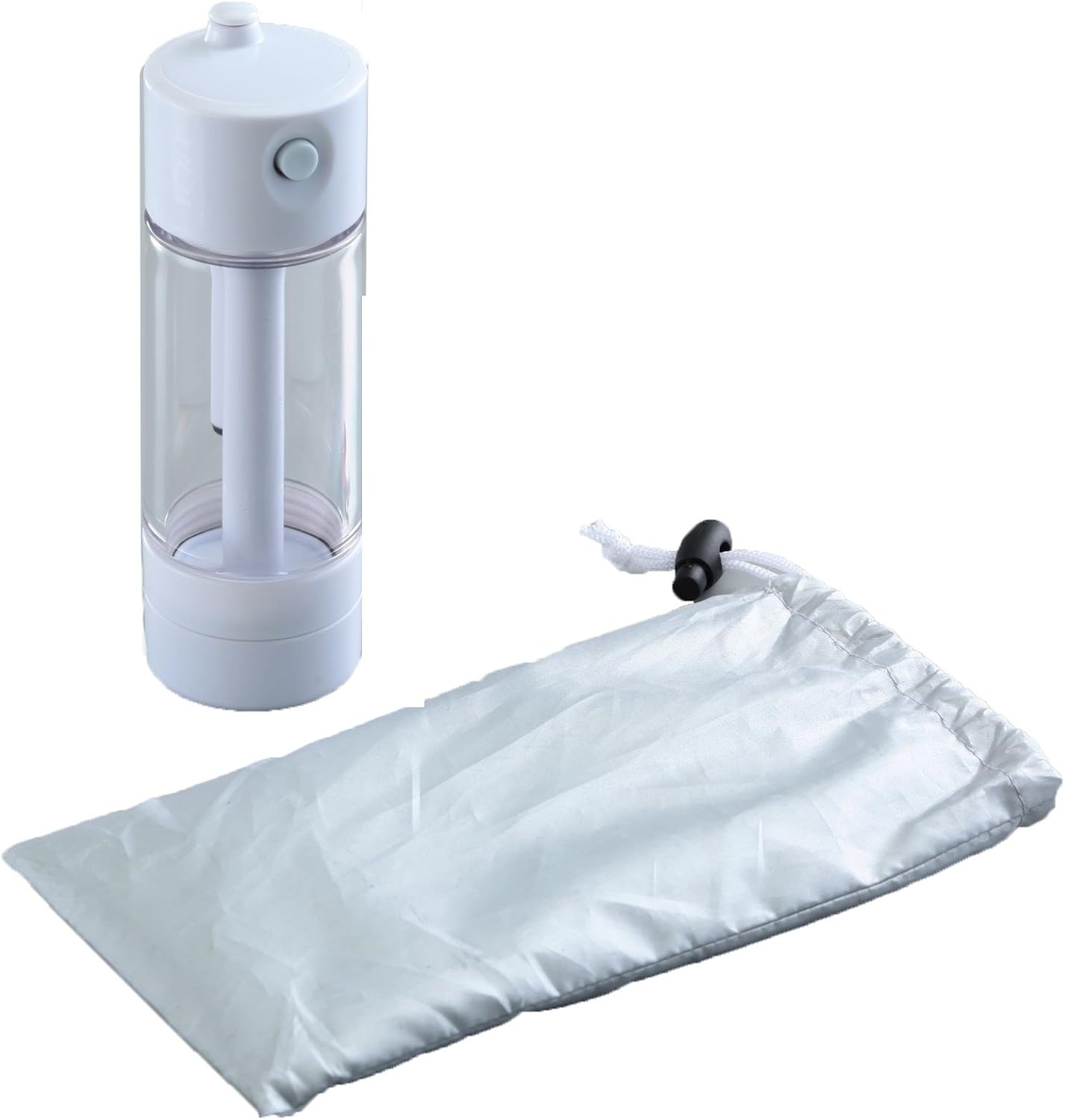 富士商 Felio F8240 携帯用おしり洗浄器 加圧式シャワーウォッシュ 手動加圧 電池不要 強力水圧 防水仕様 コンパクト軽量160g 旅行 介護 災害 アウトドア ベビーケア 普通肌対応 未使用時16.5cm 使用時32.5cm 収納袋付き 衛生ケア 携帯シャワー 商　品　説　明 新品、未使用、未開封。付属品は携帯用おしり洗浄機以外には収納ポーチが付属します。予めご理解ご了承の上お買い求めください。発送は商品を簡易包装または簡易梱包して発送いたします。商品の特徴：1. 携帯用おしり洗浄器（加圧式・手動ポンプ式）2. 電池不要でどこでも使えるエコ仕様3. 未使用時16.5cmのコンパクトサイズで持ち運び便利4. 使用時は32.5cmまで伸びるロングノズルで使いやすい5. 直径5cmの握りやすいボトル形状6. 約160gの軽量設計で旅行・外出先でも負担が少ない7. 加圧式構造でしっかり洗浄できる強力水圧8. 防水仕様でアウトドア・災害時にも対応9. 本体素材はABS・ASで耐久性に優れる10. 収納袋（ポリエステル・ナイロン・PP）付きで衛生的に携帯可能11. 普通肌向けでベビーケアにも使用可能12. トイレが使えない場面や海外旅行でも活躍【使用上の注意】1. 使用前に必ず本体に水を入れてください。空気だけを加圧すると故障の原因になります。2. 上部キャップとボトルは確実に締め付けてください。緩みがあると水漏れの原因になります。3. 加圧しすぎると水漏れが発生する場合があります。適度な回数で加圧してください。4. 使用時は必ずノズルを完全に引き出してからご使用ください。5. 使用後は内部の水をすべて捨て、よく乾燥させてから保管してください。6. 本体を逆さにせず、ノズルを下向きにして噴射してください。正しく噴射できない場合があります。7. 熱湯を入れないでください。変形や破損の原因になります。8. 強い衝撃を与えたり、落下させないでください。破損や水漏れの原因になります。9. 本体を分解・改造しないでください。故障や事故の原因になります。10. 乳幼児の手の届かない場所に保管してください。11. 旅行・携帯時は水を入れたまま持ち運ばないでください。漏れの原因になります。12. 使用中に異常（異音・水漏れ・変形）がある場合は、直ちに使用を中止してください。 商　品　仕　様 メーカー名 &nbsp;富士商（FUJISHO）。ブランド名：Felio（フェリオ）。シリーズ名：シャワーウォッシュ（Shower Wash）シリーズ。 商品分類 &nbsp;家電 > 家電 > 温水洗浄便座 > 温水洗浄便座 > 携帯用洗浄器。日用品雑貨・文房具・手芸 / トイレ用品 / 携帯用洗浄機。自転車・スポーツ・旅行 > 自転車・スポーツ・旅行 > スーツケース・旅行用品 > その他（旅行用品）。 商品名 &nbsp;富士商(Fujisho) おしり洗浄機 携帯用 防水 収納袋付き 加圧式 F8240。 型番 &nbsp;F8240。 色 &nbsp;ホワイト＆クリア(白色＆透明)。 定価 &nbsp;---。 サイズ &nbsp;外形寸法：直径 約50mm × 長さ 約165mm（未使用時）／約325mm（使用時）。 重さ &nbsp;約160g。 素材 &nbsp;本体：ABS樹脂／AS樹脂。収納袋：ポリエステル／ナイロン／PP（ポリプロピレン）。 JAN &nbsp;4965337018240 保　証　に　つ　い　て ■メーカー保証なし記載の注意事項を除く初期不良品の場合のみ、商品到着から1週間以内のみ対応いたします。ご到着後はお早めに商品状態をご確認ください。 注　意　事　項 ●こちらの商品は、新品です。 ●モニター環境により、実際のカラーと異なって見える場合がございます。 【ゆうパック優先配送の注意事項】(1) 締め切り時刻迄に決済が完了した注文が当日発送となります。(2) 店舗休業日のご注文は翌営業日の発送となります。(3) 商品名に「優先配送との同梱不可」の記載がある商品は優先配送商品との同梱はできません。(4) 商品名に「優先配送との同梱不可」の記載がされた商品が同梱されていた場合は、当日又は翌日発送されませんのでご注意下さい。(5) 同梱商品の中に「優先配送」の商品が1つ以上存在する場合は、配送方法に「定形外郵便」等、「優先配送」以外を選択した商品も「優先配送」で発送されます。※商品の発送は「ゆうパック優先配送」又は「ゆうパケット」を選択できます。★配送方法に「ゆうパケット」を選択した場合は運送便の都合上、化粧箱を外して簡易包装で発送する場合がございます。プレゼント用にご購入される場合はご注意願います。＜ゆうパケットに関する注意事項＞ 　　・ ゆうパケットに関しては基本的にポストに投函する為、 配達時に何らかのトラブル等が有り、万一、購入された商品が配送事故・紛失・破損等によりお手元に届かない場合でも弊社は責任を負いかねますので予めご了承下さい。（配送中の事故等は、免責とさせて頂きます。） 　　・ ゆうパケットに関しては代金引換払い及び時間指定サービスはご利用頂けません。★配送方法に「ゆうパック優先配送」を選択した場合は送付先が北海道、沖縄、離島の場合は注文金額により以下の送料が必要です。・北海道の場合、注文金額が3,980円未満は880円、3,980円以上は送料無料です。・沖縄、離島の場合、注文金額が9,800円未満は880円、9,800円以上は送料無料です。