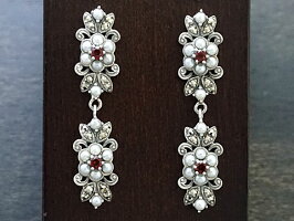 【Rokuzan/碌山】【花/フラワー】Silver925/ガーネット/シードパール/マルカジットアンティークデザイン/ピアス