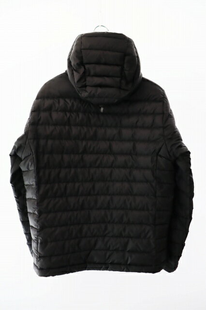 【中古】パタゴニア Patagonia ダウン セーター フーディー ジャケット 84701 M 黒 ブラック ブランド古着ベクトル 中古●250501 メンズ