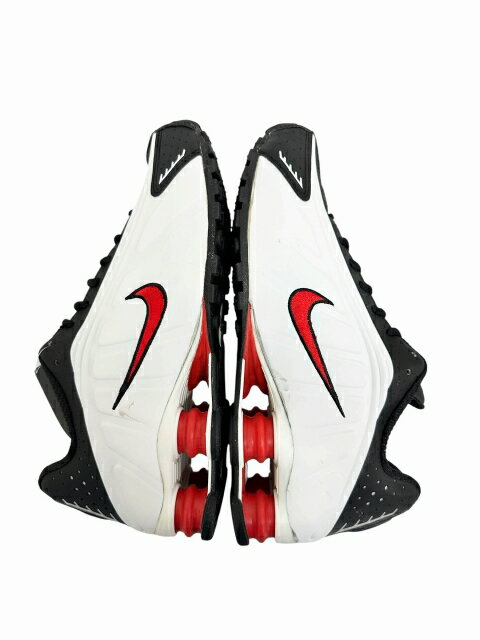 【中古】ナイキ NIKE SHOX R4 Platinum Tint University Red Black ショックス R4 プラチナム ティント ユニバーシティ レッド ブラック 104265-050 27 ブランド古着ベクトル 中古▲■260315 メンズ
