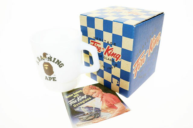 乐天商城 - 【中古】アベイシングエイプ A BATHING APE PEANUTS SNOOPY Fire-King 2014 トリプルコラボ マグカップ 白 スタッキングマグ ミルクガラス エイプヘッド スヌーピー ファイヤーキング 日本製 【ブランド古着ベクトル】▲■260608 メンズ 【ベクトル 古着】 260608