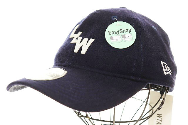 【中古】ダブルタップス WTAPS × NEWERA 24AW 9TWENTY CAP WONY FLANNEL LLW ニューエラ ナイントゥエンティ ウォニー フランネル キャップ 帽子 ネイビー 【ブランド古着ベクトル】▲■260704 メンズ 【ベクトル 古着】 260704ブランドダブルタップス WTAPS表記サイズ00（FREESIZE）実寸サイズつば：6.8cm　頭周り：51〜61cm　※実寸サイズを記載しておりますので、サイズに関するご質問はお答え致しかねます。　素材本体 綿90％ ナイロン10％ つば裏 綿100％色ネイビー系 ※色に関してはこの商品の出品者の主観で判断しておりますので、カタログや正規のカラーとは言いまわしが異なる場合があります。状態タグ付き未使用のお品かと思われます。 ※神経質な方はご購入をお控え下さい。あくまで中古品になりますので新品の状態とは異なる商品もございます。また店頭にて併売しておりますので、出品時と状態が異なる場合がございます。ご了承いただいた上でのご購入をご検討下さい。付属品タグ×2 写真または説明欄に記載のない付属品などは付属しておりませんので、ご注意頂きますようお願いいたします。またトラブル防止のため梱包の様子を録画しております。備考販売店は「ベクトル太田店」で検索！所在地： 群馬県太田市西矢島町621-5商品のお問い合わせの回答を休止しております。＊各商品ページの商品詳細等をご確認の上ご購入ください。【中古】ダブルタップス WTAPS × NEWERA 24AW 9TWENTY CAP WONY FLANNEL LLW ニューエラ ナイントゥエンティ ウォニー フランネル キャップ 帽子 ネイビー 【ブランド古着ベクトル】▲■260704 メンズ 【ベクトル 古着】 260704状態ランク　”S”詳細については、下記および「状態ランクについて」ページをご覧ください。未使用・新品の商品ほぼ新品同様の商品使用感が少なく、かなり状態の良い商品使用感はあるが、傷や汚れの少ない商品使用感の他、傷や汚れが見られる商品かなり大きな傷みがある難あり商品※S〜CランクはUSED品となりますので、使用感をご理解の上でご入札下さい。状態ランクについてinformationブランドダブルタップス WTAPS表記サイズ00（FREESIZE）実寸サイズつば：6.8cm　頭周り：51〜61cm　※実寸サイズを記載しておりますので、サイズに関するご質問はお答え致しかねます。　素材本体 綿90％ ナイロン10％ つば裏 綿100％色ネイビー系 ※色に関してはこの商品の出品者の主観で判断しておりますので、カタログや正規のカラーとは言いまわしが異なる場合があります。状態タグ付き未使用のお品かと思われます。 ※神経質な方はご購入をお控え下さい。あくまで中古品になりますので新品の状態とは異なる商品もございます。また店頭にて併売しておりますので、出品時と状態が異なる場合がございます。ご了承いただいた上でのご購入をご検討下さい。付属品タグ×2 写真または説明欄に記載のない付属品などは付属しておりませんので、ご注意頂きますようお願いいたします。またトラブル防止のため梱包の様子を録画しております。備考販売店は「ベクトル太田店」で検索！所在地： 群馬県太田市西矢島町621-5商品のお問い合わせの回答を休止しております。＊各商品ページの商品詳細等をご確認の上ご購入ください。本商品は一点物です他サイトや店舗にて販売している商品です。多少のお時間差にて欠品になることもございます。予めご了承頂ますようお願い致します。ベクトル・サイズガイドはこちらこの商品と同じブランドの商品を見る